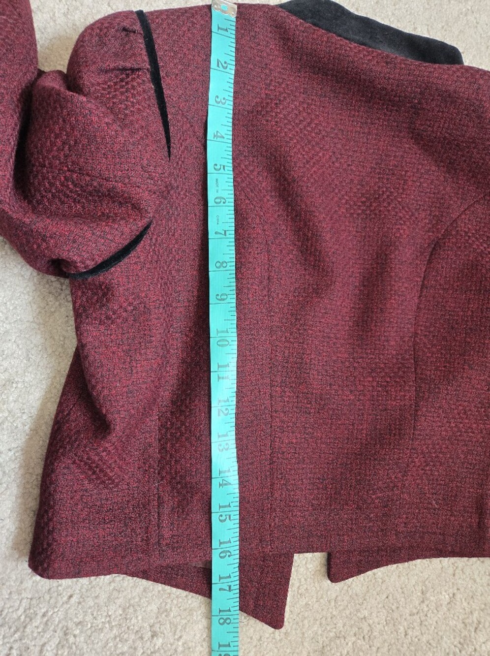Wenger Vintage Burgundy Virgin Wool Open Front Crop Blazer. Size 38/ M - Picture 11 of 11